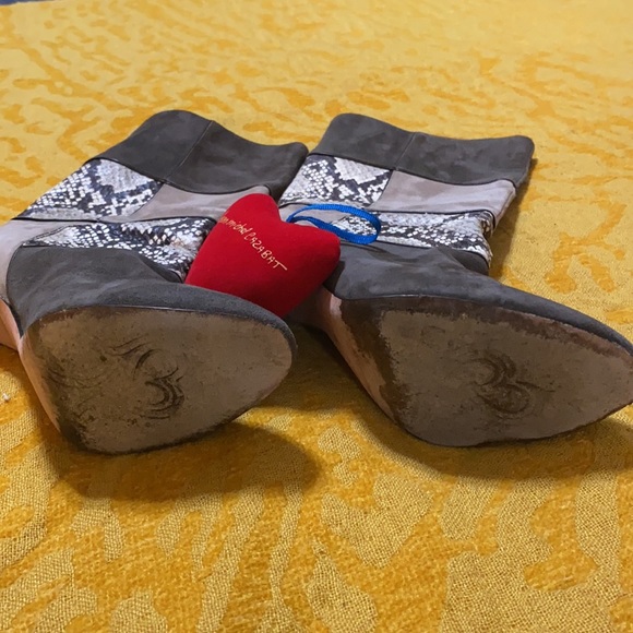 Perfect condition Patchwork snake and suede stiletto boots - Picture 3 of 6